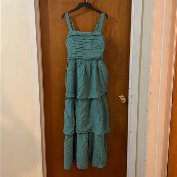 Abercrombie & Fitch Dresses & Skirts - Abercrombie Emerson Tiered Ruffle Maxi Dress